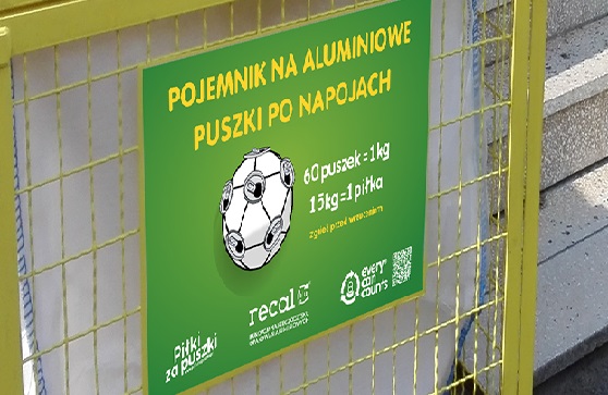 Akcja "Piłki za puszki"