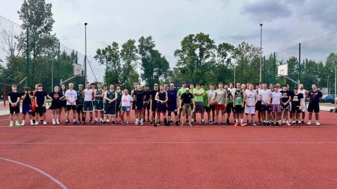 Turniej koszykówki ulicznej 3x3 OSiR Open za nami.