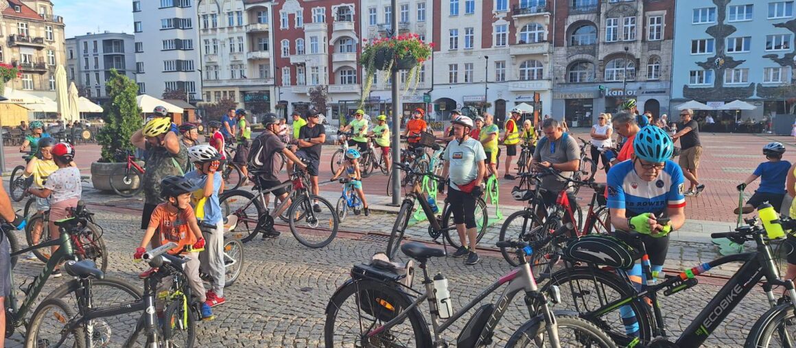 Zakończenie lata na dwóch kółkach – ostatni przejazd rowerowy za nami!